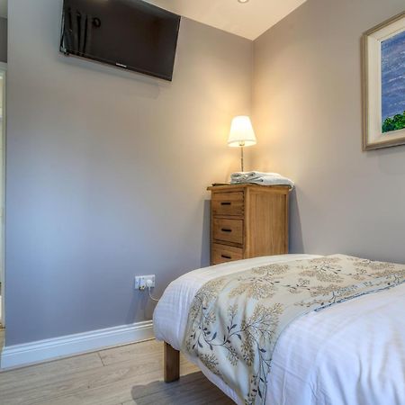 Tintawn House Hotel Sandyford Esterno foto