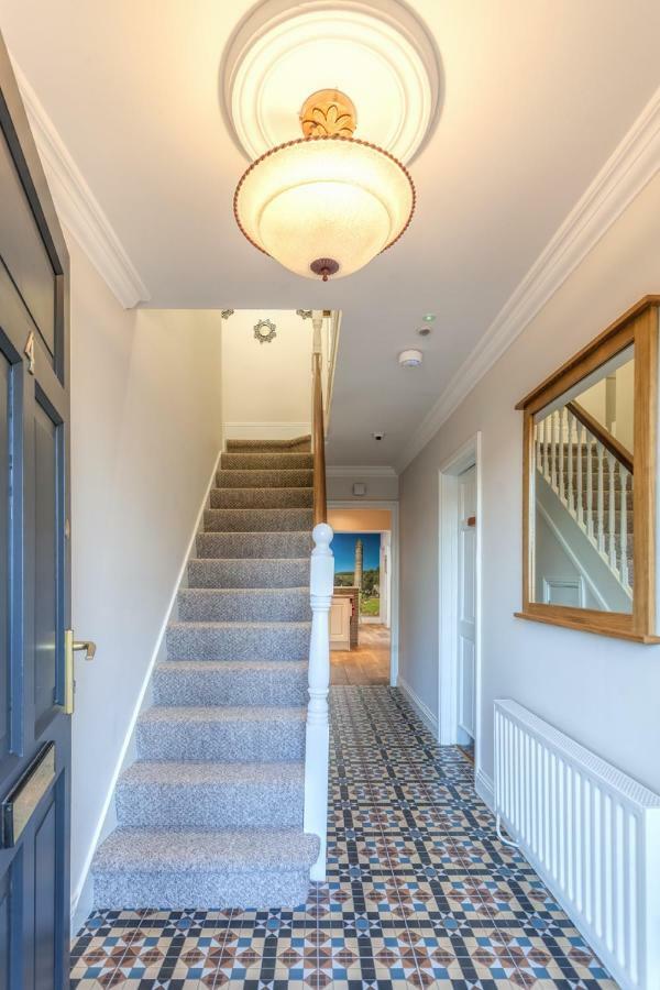 Tintawn House Hotel Sandyford Esterno foto