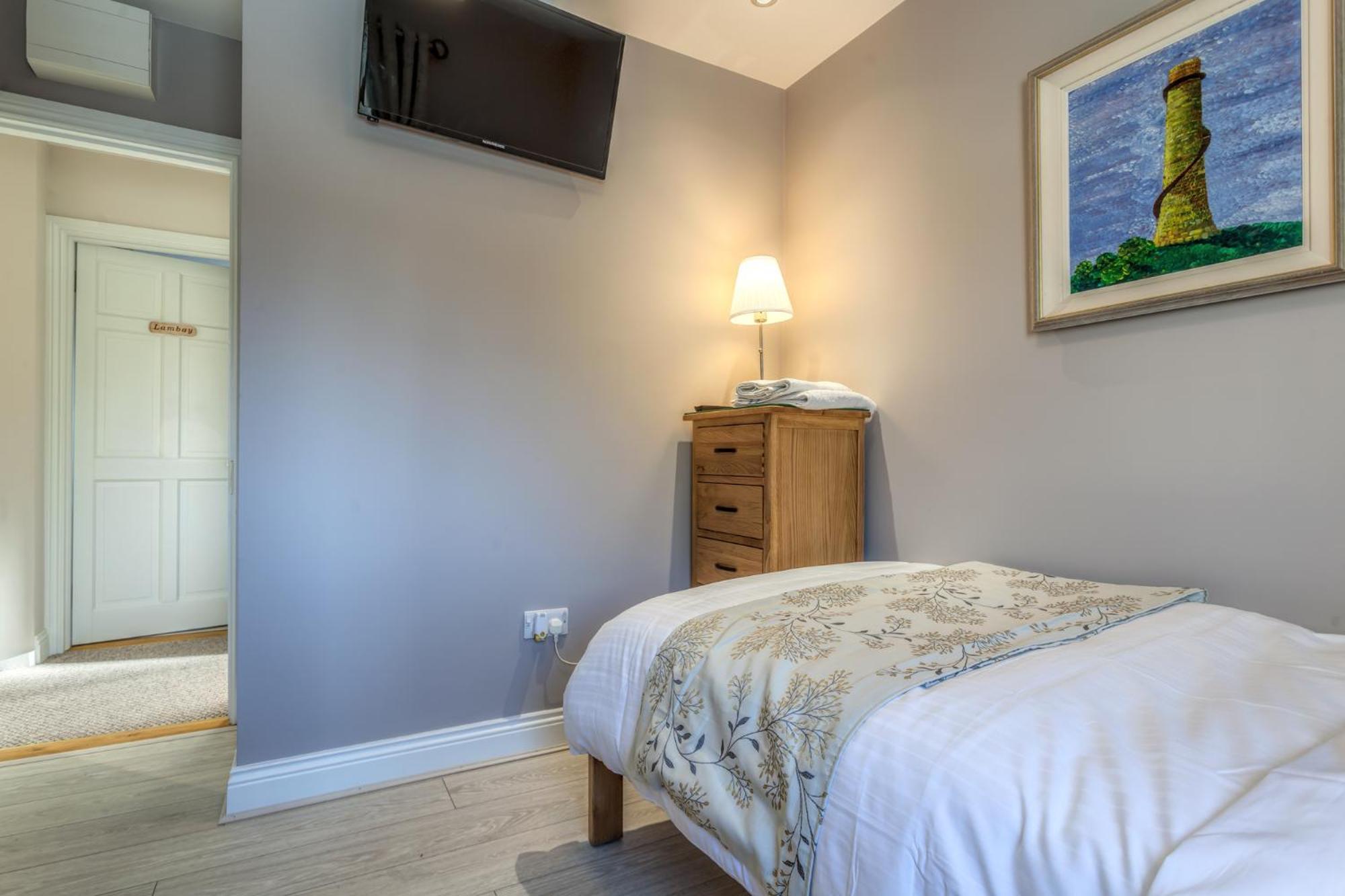 Tintawn House Hotel Sandyford Esterno foto