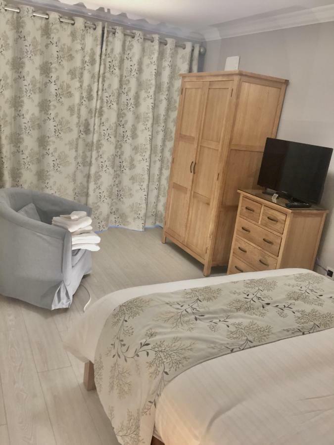 Tintawn House Hotel Sandyford Esterno foto